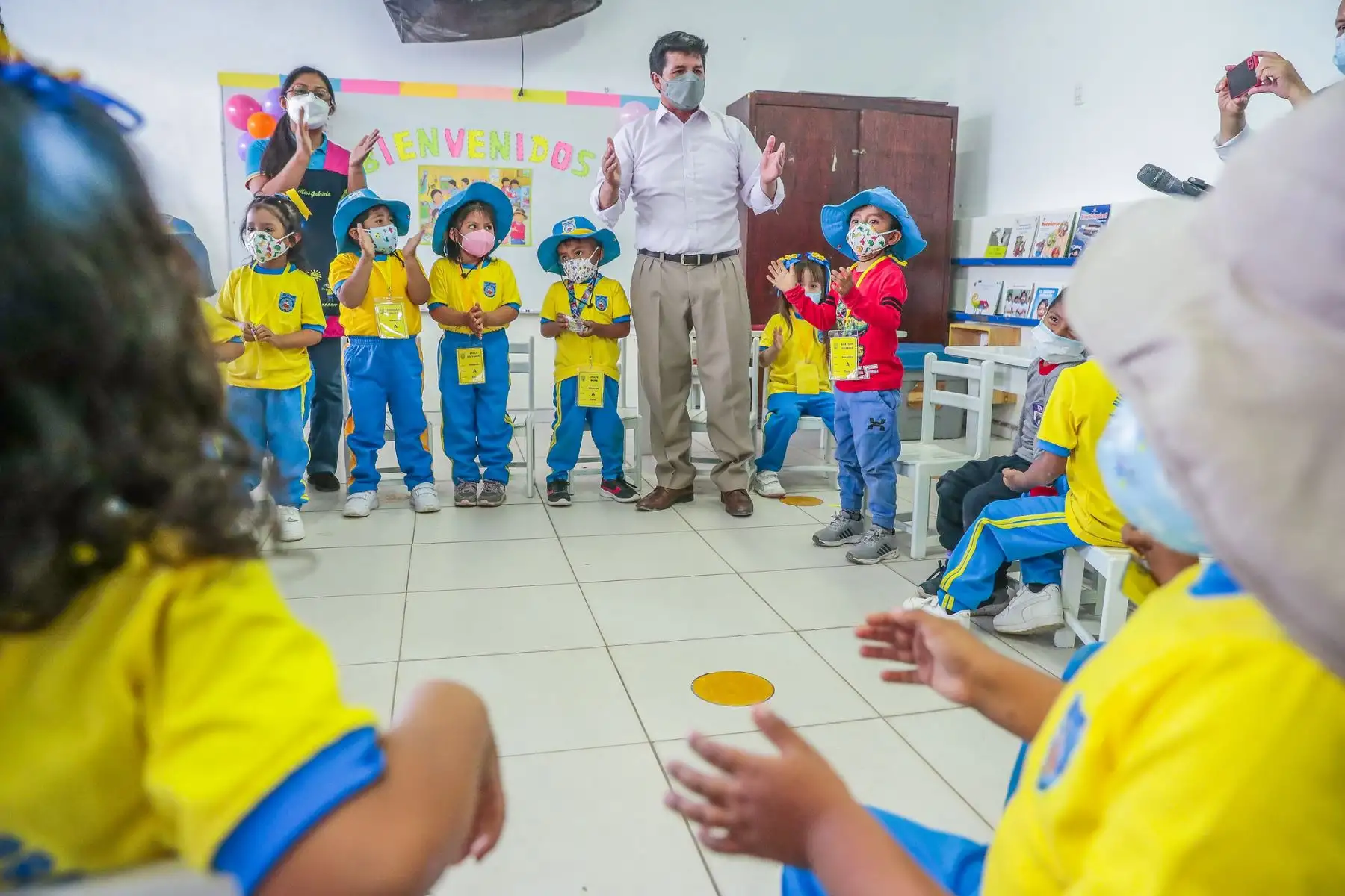 Jefe del Estado, Pedro Castillo, realiza inspección de las instalaciones de la IEI 197 Niño Jesús de Praga en el distrito de Lurigancho Chosica. Foto: ANDINA/ Prensa Presidencia