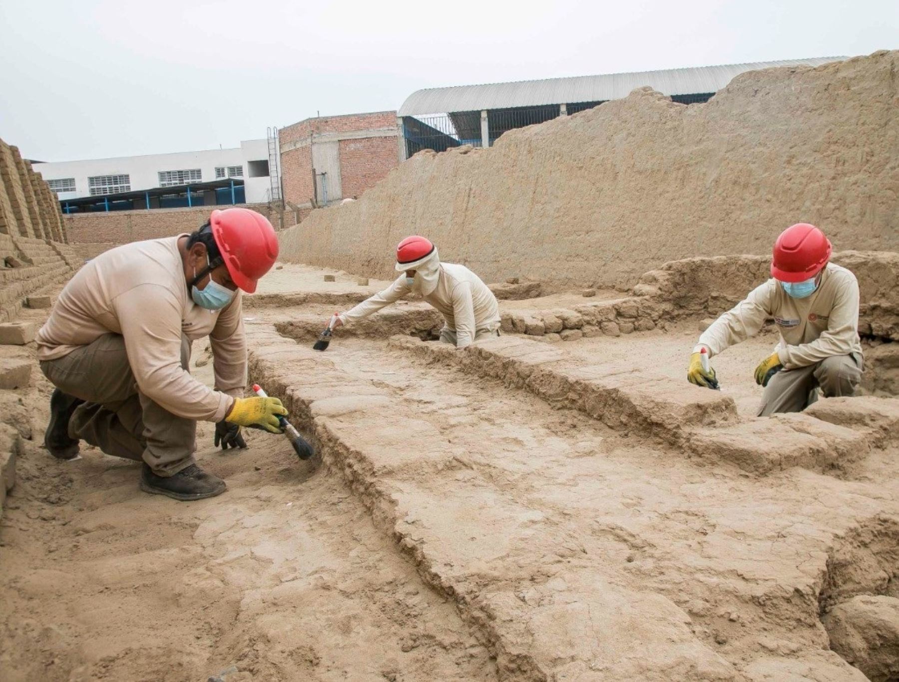 Investigadores del Proyecto Especial Complejo Arqueológico Chan Chan iniciarán trabajos de investigación, restauración y conservación arqueológica en la huaca Takaynamo. ANDINA/Difusión