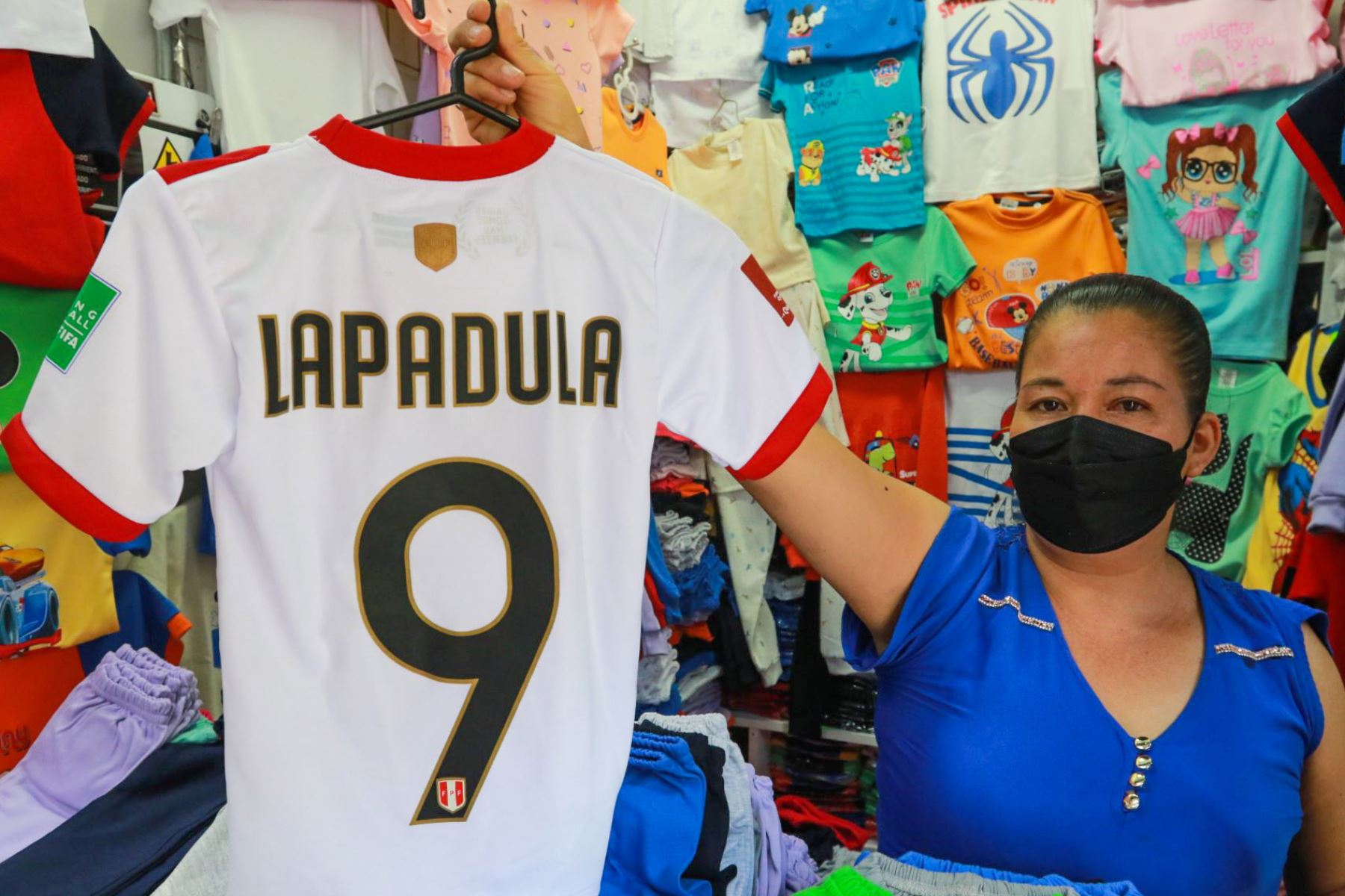 Camisetas de futbol en cheap gamarra precios