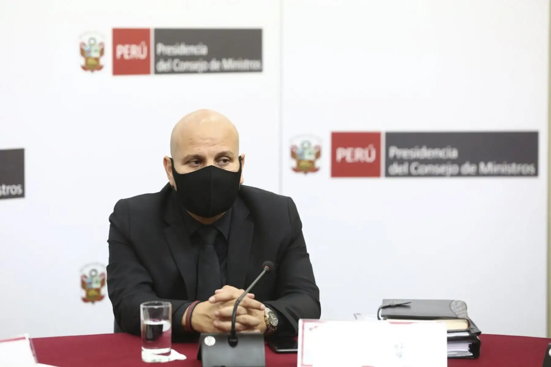 El premier Aníbal Torres, junto a ministros de Estado, brindó una conferencia de prensa tras la sesión Consejo de Ministros. Fotos: PCM