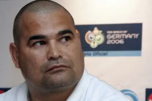 Leyenda del fútbol mundial se pronuncia sobre el gol no cobrado a favor de Perú. Foto: AFP