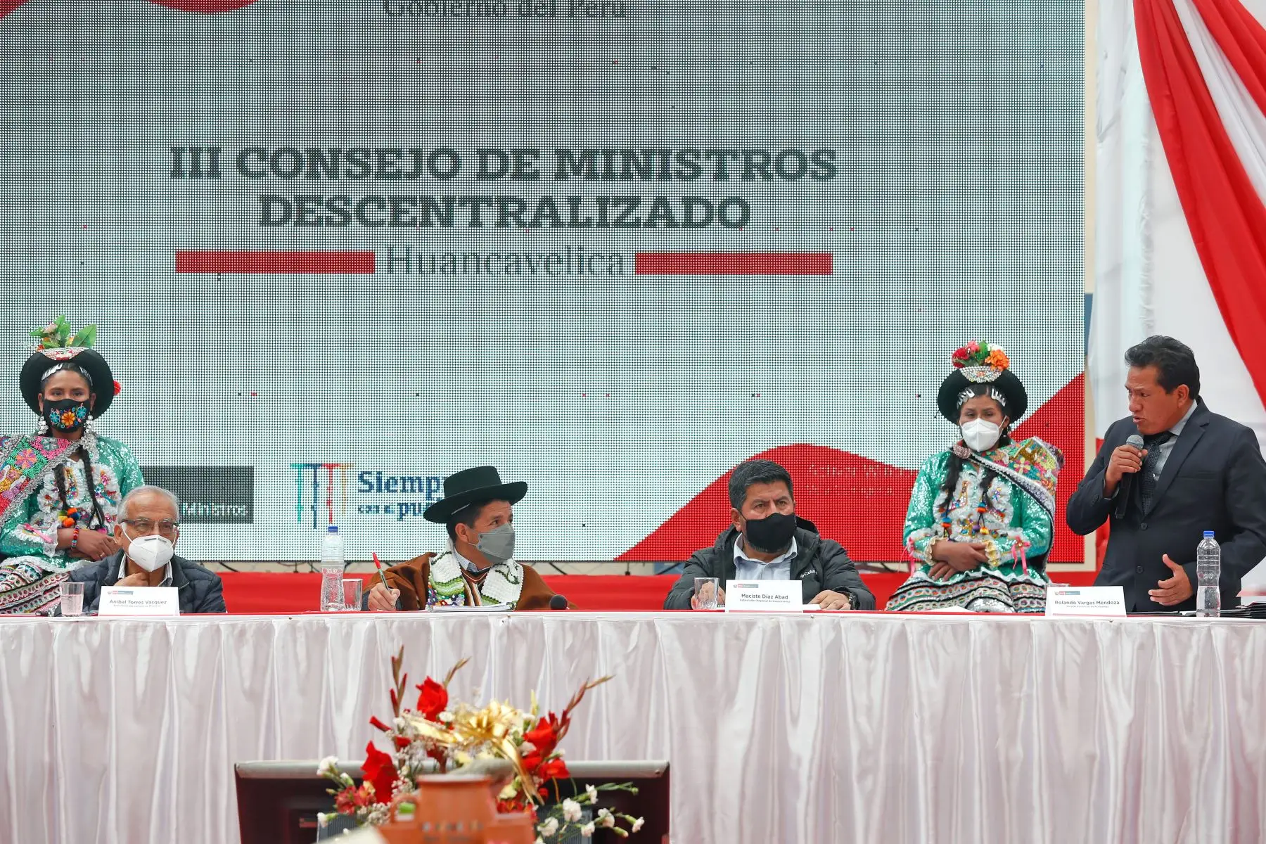 Presidente Pedro Castillo llegó a Huancavelica para liderar el III Consejo de Ministros Descentralizado en la provincia de Acobamba. Foto: ANDINA/ Prensa Presidencia