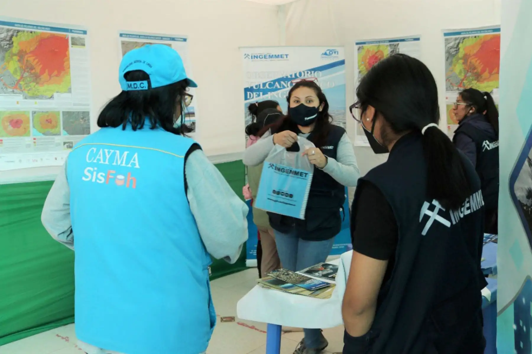 Con el objetivo de informar y sensibilizar sobre los peligros volcánicos, el Ingemmet participó en la feria Riesgolandia en Cayma, en la región Arequipa. Foto: ANDINA/Ingemmet