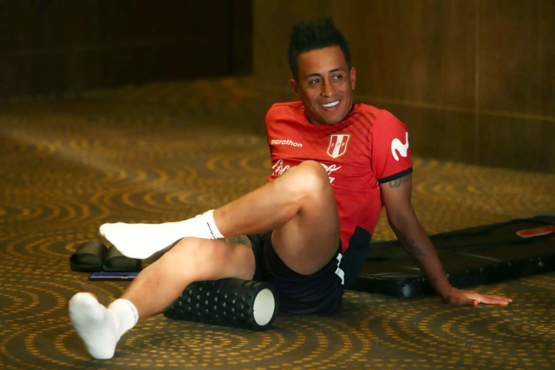 La selección peruana finalizó sus entrenamientos en la Videna, luego de la derrota sufrida el último jueves contra Uruguay, y así planificar el trabajo de cara al partido definitorio contra Paraguay. En la foto el jugador Christian Cueva.
Foto: Selección Peruana
