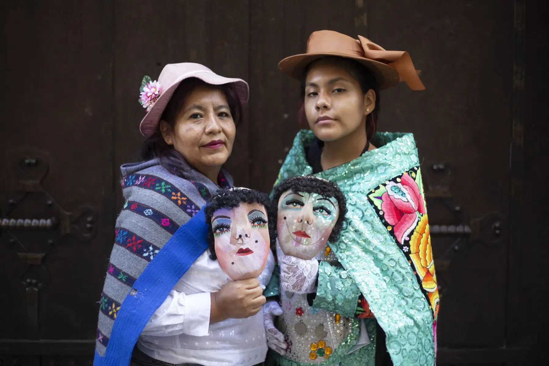 El objetivo principal del proyecto documental es reivindicar a la mujer peruana, a aquella soñadora, aquella luchadora que llega a un país ajeno al suyo y a pesar de tener obstáculos e impedimentos, sale delante.
Foto: Claudia Alva