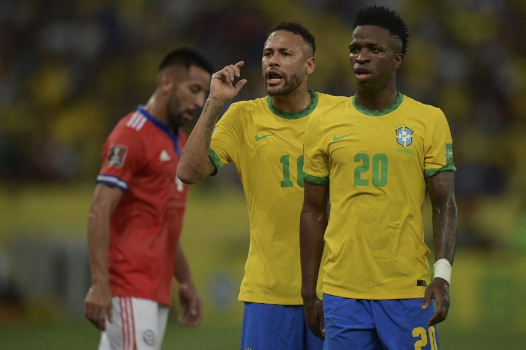 Neymar y Vinicius regresaron a sus clubes