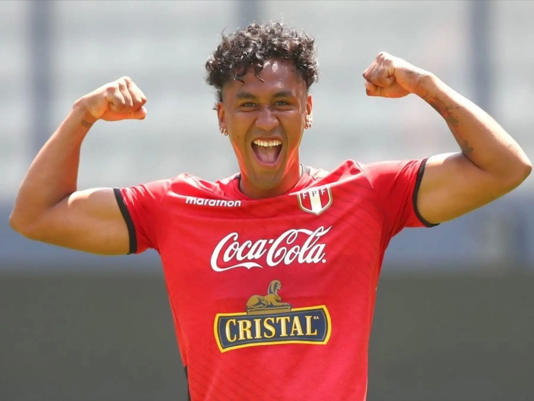 Selección peruana entrena en el Estadio Nacional, para el partido ante Paraguay. Renato Tapia. Foto: ANDINA/FPF