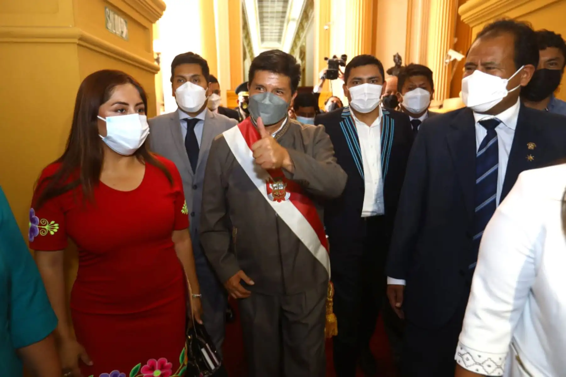 El presidente de la República, Pedro Castillo, asiste al  Congreso, donde se debatirá y votará la moción de vacancia. Foto: ANDINA/ Congreso