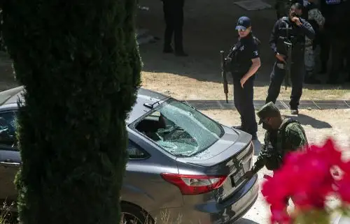 El 10 de marzo, el alcalde del municipio de Aguililla en Michoacán, César Valencia, fue asesinado a tiros cuando se encontraba en una camioneta del ayuntamiento. Foto: AFP