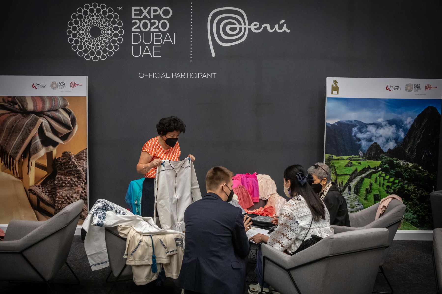 Empresarios peruanos haciendo negocios. Foto: cortesía Promperú-ANDINA/difusión.