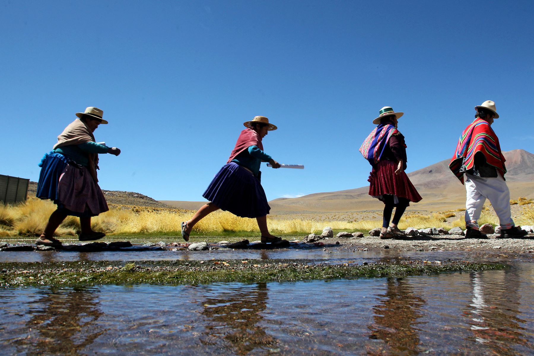 El Silala tiene una extensión de 10 km, seis de los cuales cruzan a territorio chileno. Foto: AFP