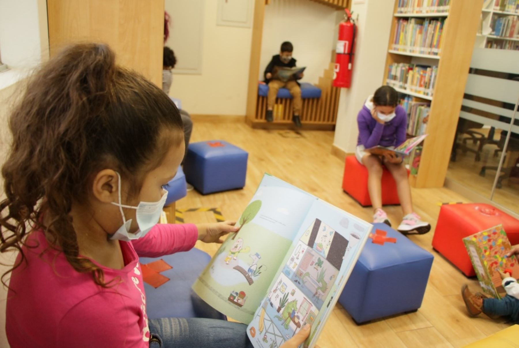 BNP celebra el Día Internacional del Libro Infantil y Juvenil con actividades de lectura.