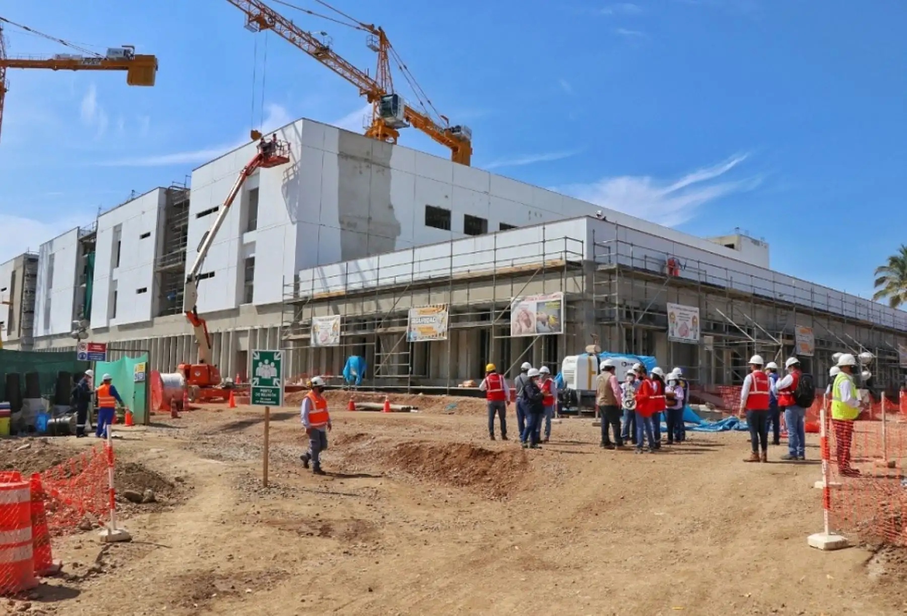 Los resultados muestran también que, en los primeros tres meses del año, el monto ejecutado por la ARCC supera la meta de S/ 578 millones programada por el MEF.
