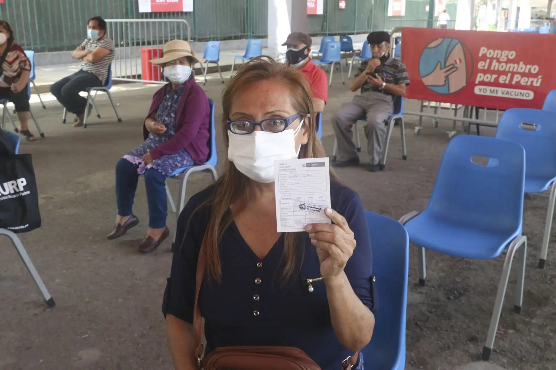 Este sábado 2 de abril inició la aplicación de la cuarta dosis de la vacuna contra el covid-19 a mayores de 70 años y personas con inmunocompromiso que residen en Lima y Callao. Foto: ANDINA/Eddy Ramos
