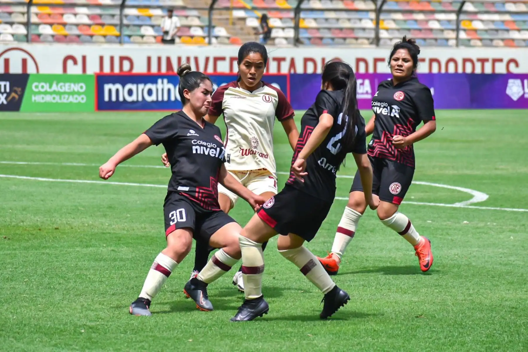 El equipo femenino de Universitario de Deportes goleó 6-0 a UTC en el inicio de la Liga Femenina 2022. El partido se jugó en el Estadio Monumental. Foto: FPF