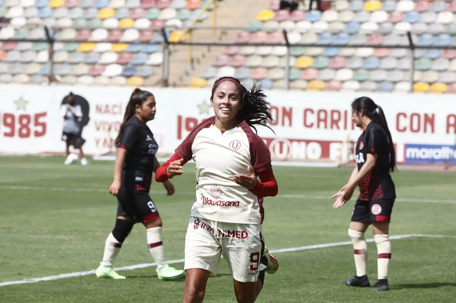 El equipo femenino de Universitario de Deportes goleó 6-0 a UTC en el inicio de la Liga Femenina 2022. El partido se jugó en el Estadio Monumental. Foto: FPF