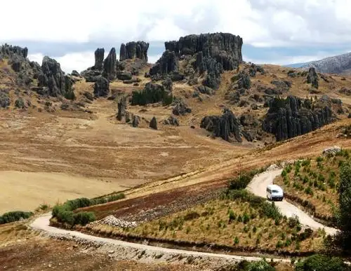El Gobierno transfirió S/ 37.6 millones a la Municipalidad de Cajamarca para ejecutar la obra de mejoramiento de la vía Cajamarca-Cumbemayo, el importante atractivo turístico de esta región. ANDINA/Difusión