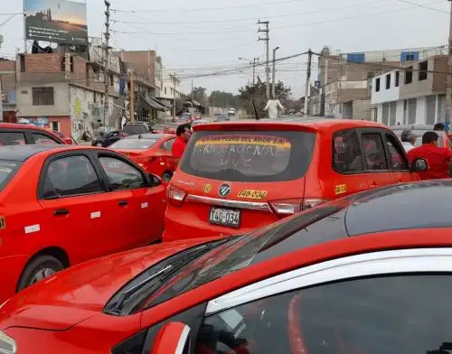 La Policía Nacional detuvo a dos personas por protagonizar disturbios en Trujillo durante el paro de transportistas. ANDINA/Difusión