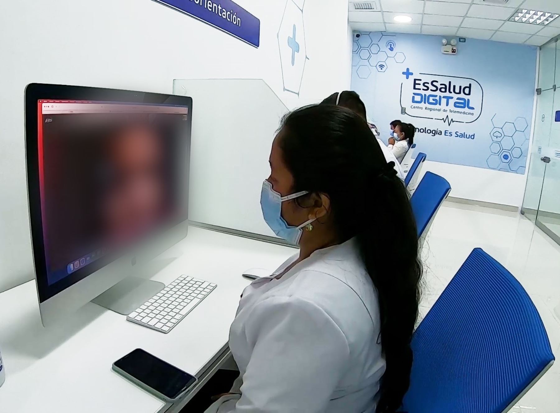 EsSalud firma convenio con el Inpe para atender vía telemedicina a más de 8,000 internos de diversos penales del país. Foto: ANDINA/difusión.