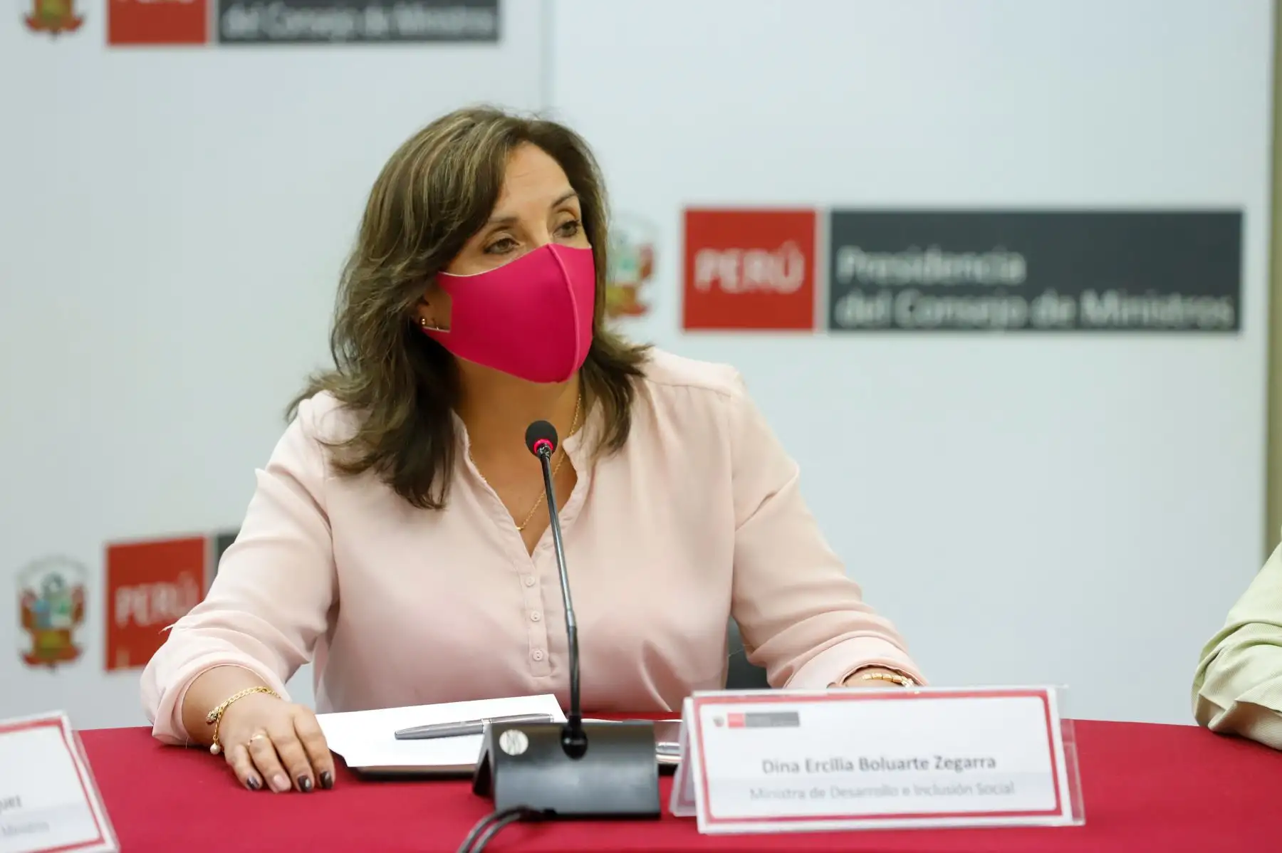 La vicepresidenta, Dina Boluarte, participa de la conferencia de prensa tras la sesión del Consejo de Ministros del día de hoy.
Foto: ANDINA/PCM