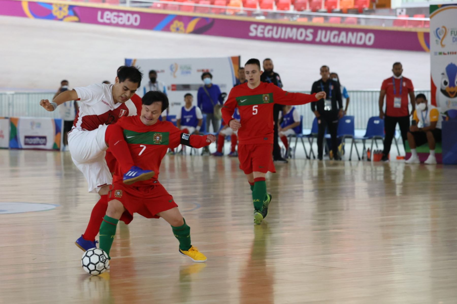 Peru e Portugal se encontraram na terceira data da Copa do Mundo de Futsal Down|  galeria de fotos