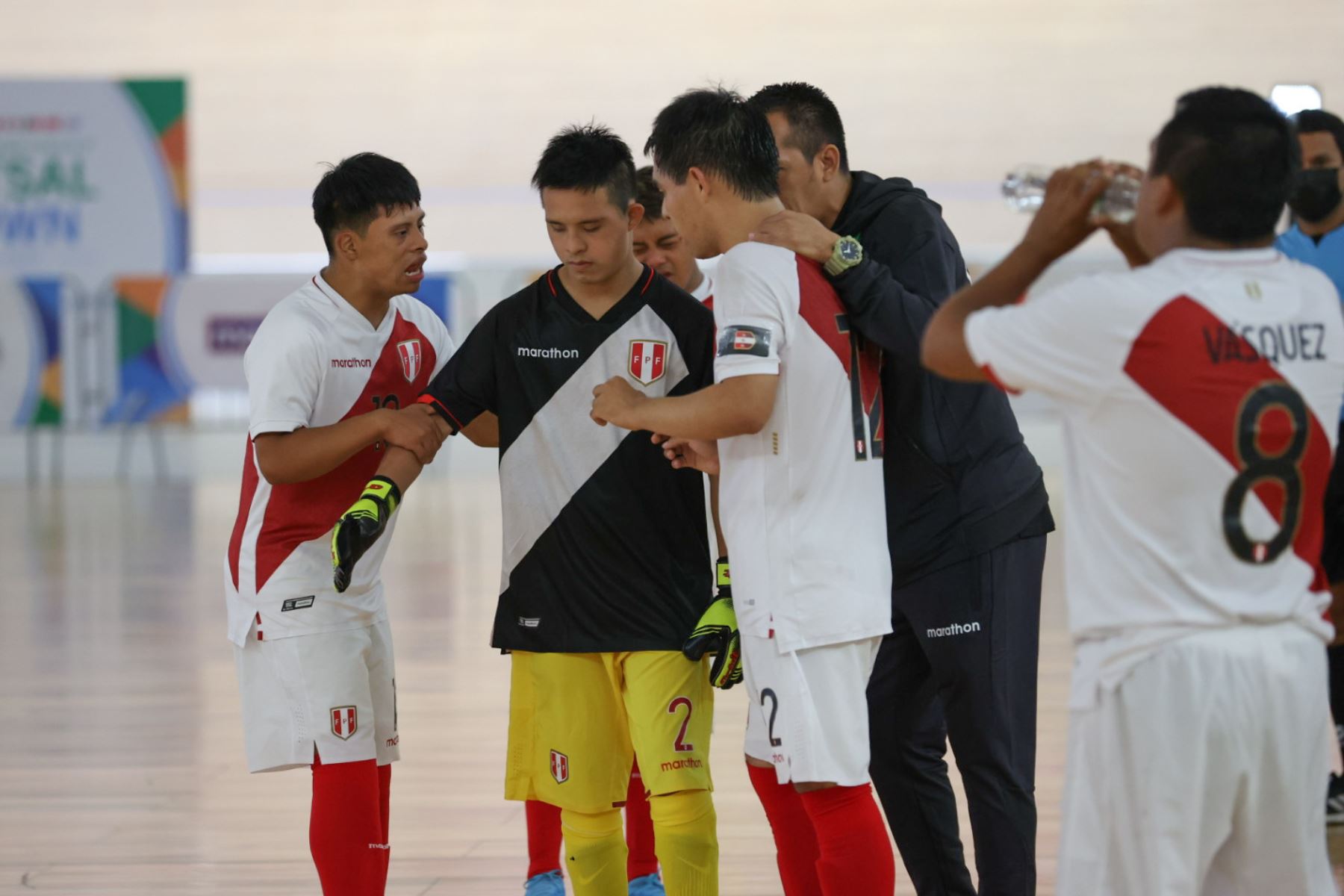 A seleção peruana de Futsal Down enfrentou hoje a seleção portuguesa em partida pela terceira data da Copa do Mundo Lima 2022.  Os atletas peruanos deixaram tudo em campo, mas não conseguiram se classificar para a próxima fase.  Foto: ANDINA/Melina Mejía