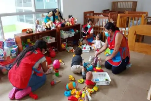 Cuna Más también ha retomado las visitas domiciliarias a 2,223 familias en distritos rurales en la región San Martín.