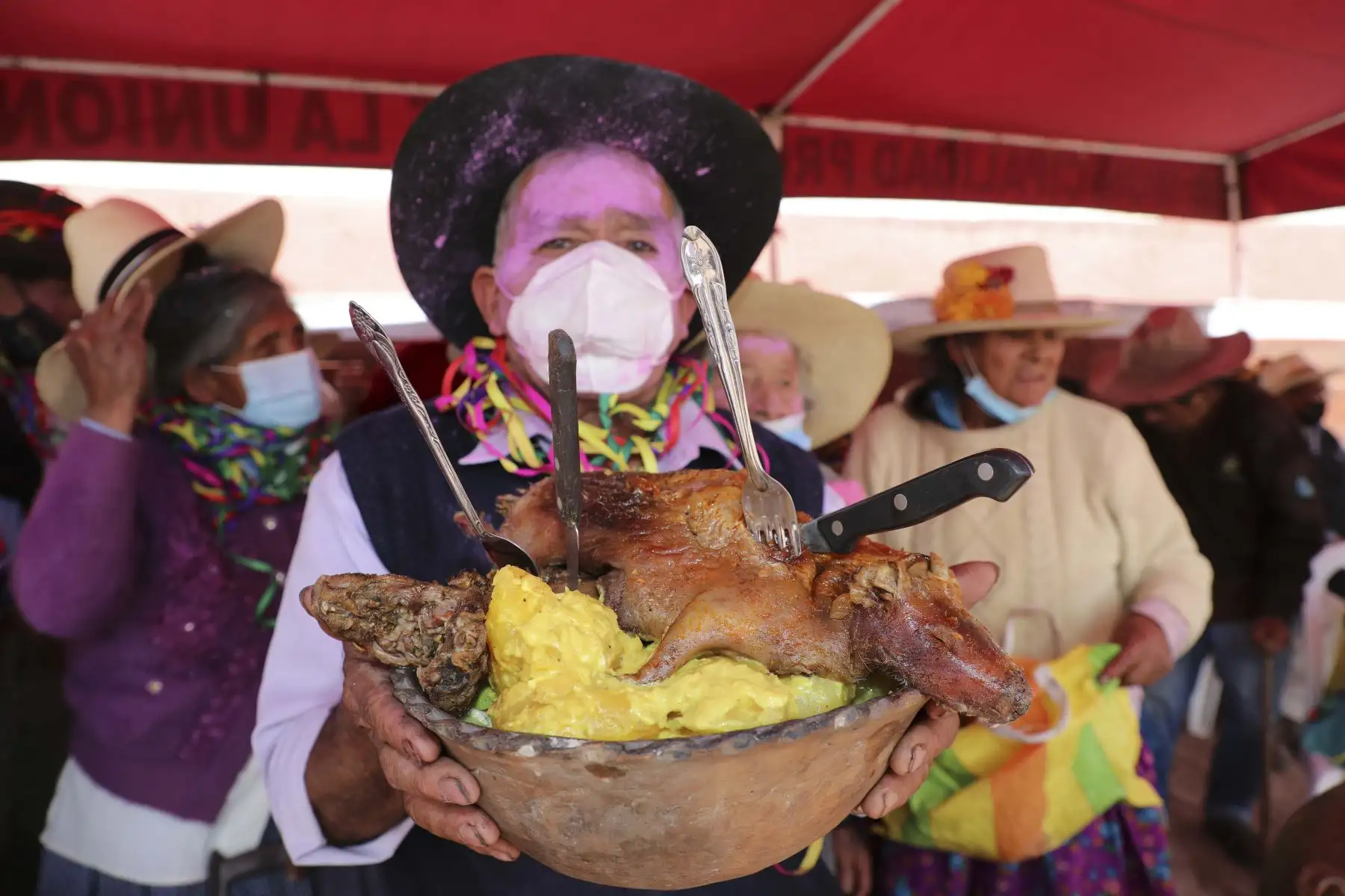 Más de 250 usuarios arequipeños de Pensión 65 mostraron saberes y emprendimientos productivos en el distrito de Cotahuasi, región Arequipa. Foto: ANDINA/Pensión 65