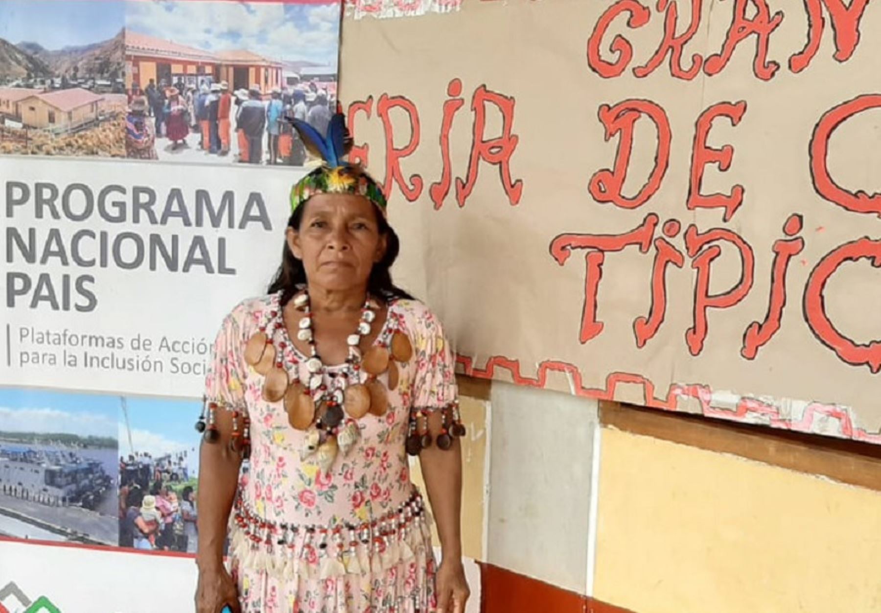 Noemí Ushihua tiene 42 años y vive orgullosa de sus raíces loretanas. Es agricultora, artesana y emprendedora. Desde el 2018, Noemí es una lideresa kichwa, querida y valorada por toda su comunidad.