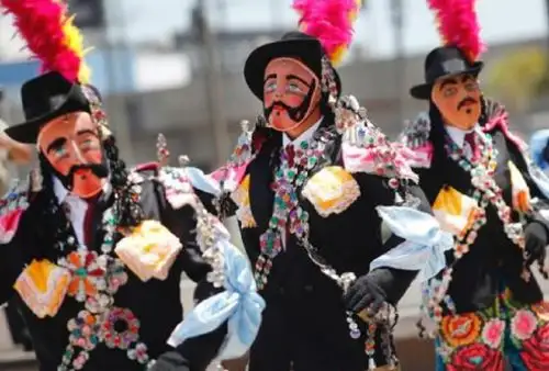 El Ministerio de Cultura declaró Patrimonio Cultural de la Nación a la Chonguinada del departamento de Junín por tratarse de una danza representativa de la sierra central que simboliza una expresión visual, dancística y musical de gran riqueza simbólica cultural, reflejando la identidad en provincias y distritos en los que se representa.