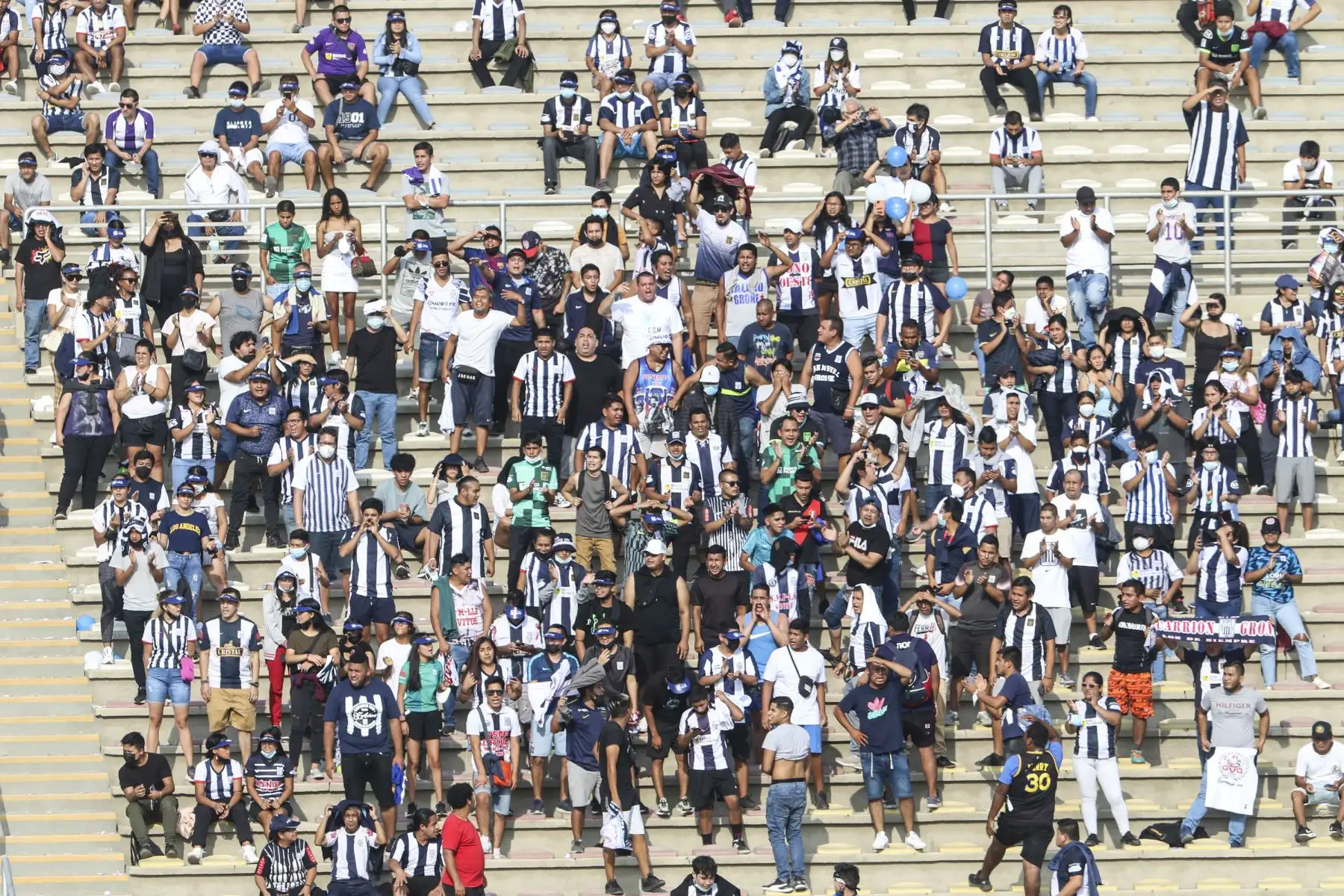 Alianza Lima enfrenta a Sport Boys en el inicio de la Liga 1 Femenina 2022, en el Estadio San Marcos. Foto: ANDINA/Eddy Ramos