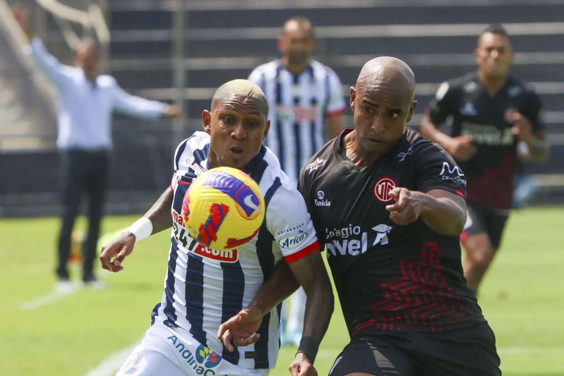 Alianza Lima se enfrenta a UTC en un partido de la fecha 9 de la Liga 1 en el Estadio Alejandro Villanueva en la Victoria. Foto: ANDINA/Eddy Ramos