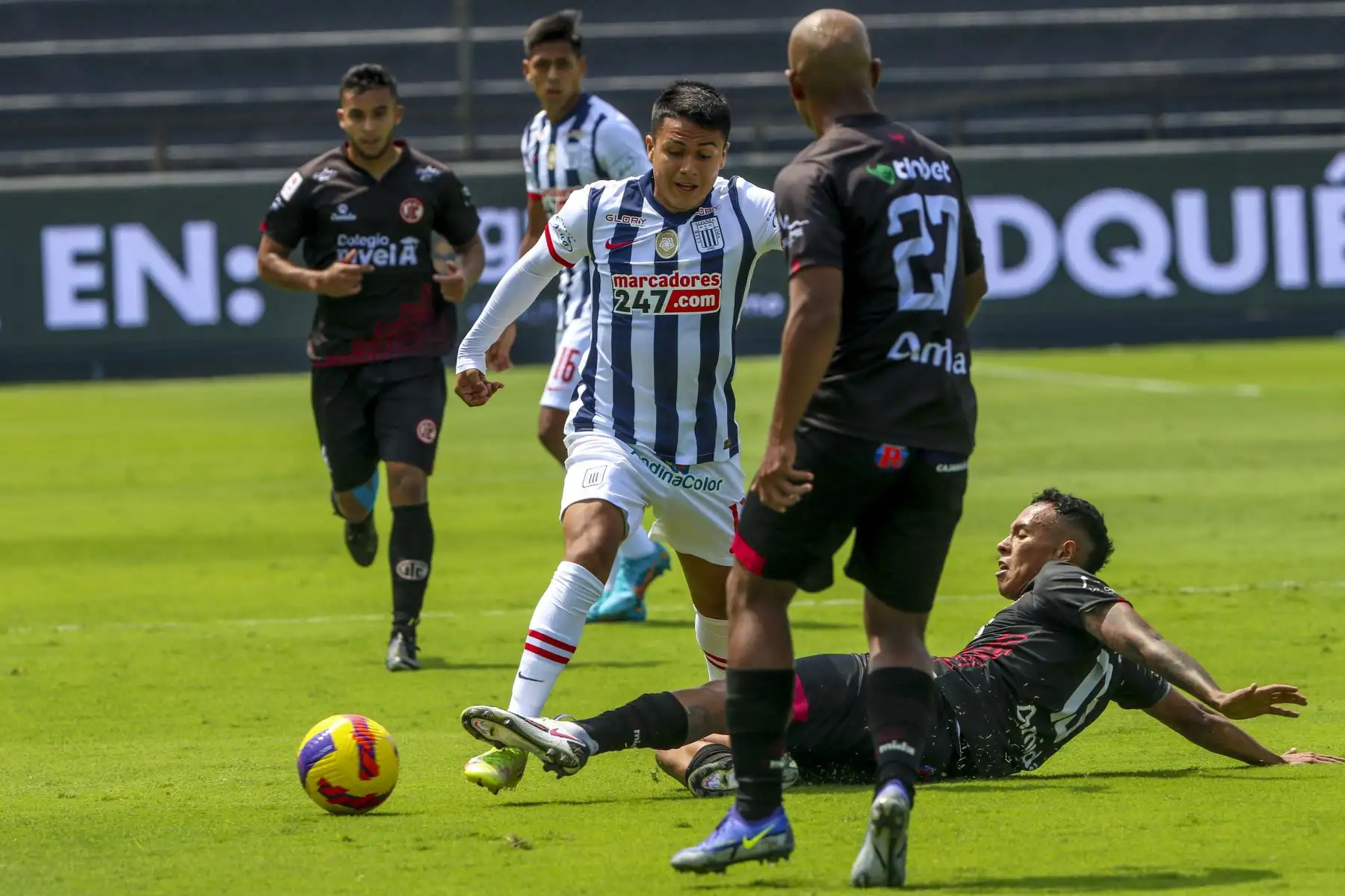 Alianza Lima se enfrenta a UTC en un partido de la fecha 9 de la Liga 1 en el Estadio Alejandro Villanueva en la Victoria. Foto: ANDINA/Eddy Ramos