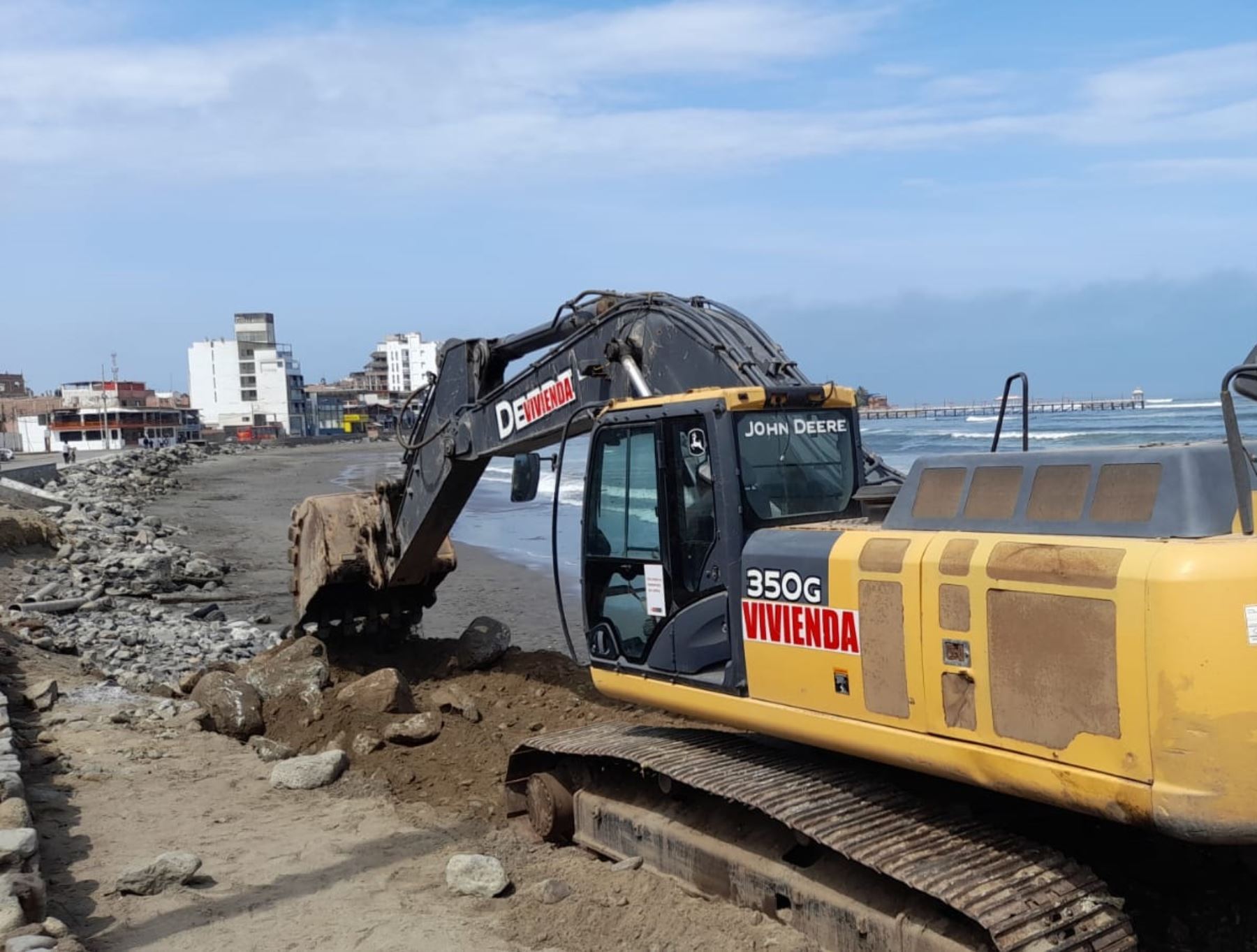 Autoridades reforzarán 214 metros lineales de enrocado en el balneario de Huanchaco, provincia de Trujillo. ANDINA/Difusión