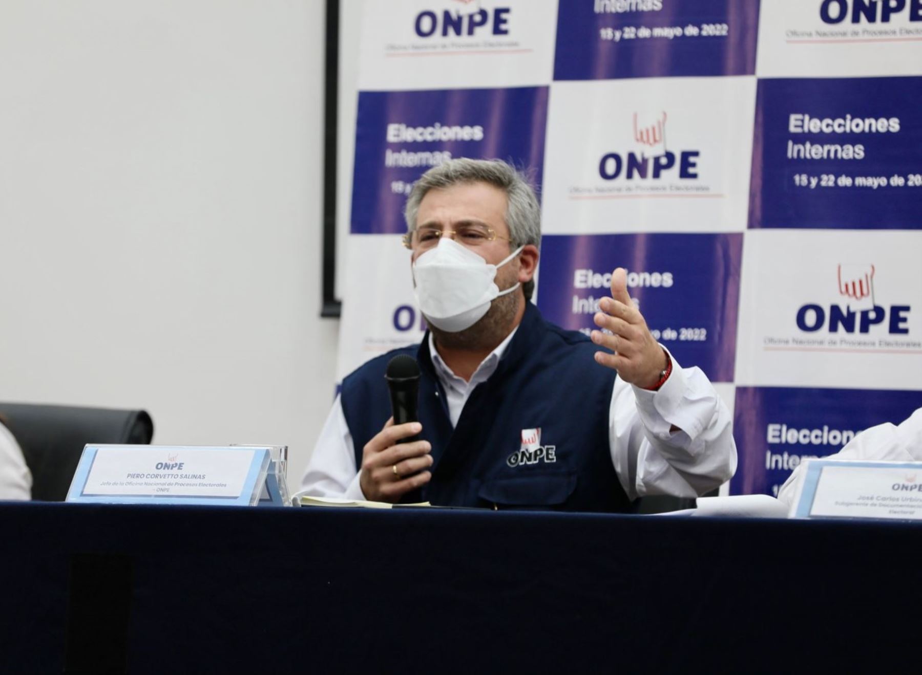 Jefe de la ONPE viajará para segunda vuelta presidencial en Colombia