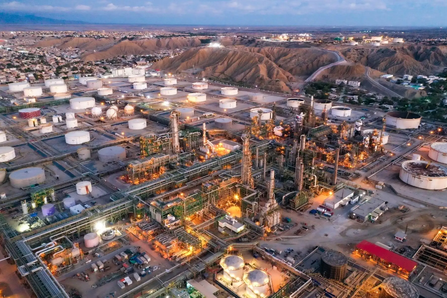Nueva Refinería de Talara de Petroperú. Cortesía
