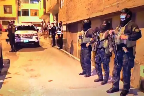 Desbaratan organización criminal dedicada al robo y la extorsión. Captura TV.