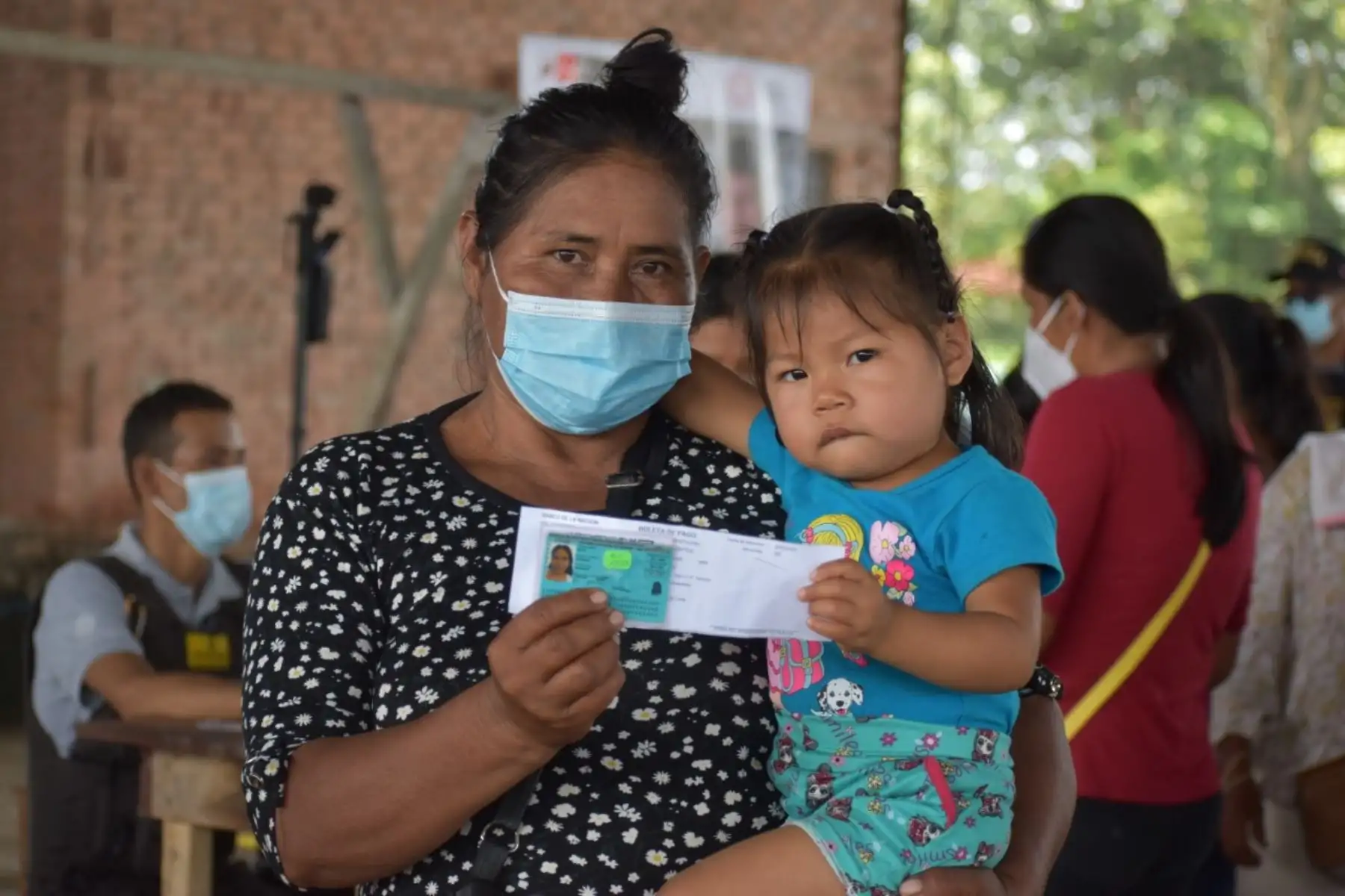 Más de 1.3 millones de usuarios de los programas sociales Juntos, Contigo y Pensión 65 recibirán una subvención extraordinaria. ANDINA/Difusión