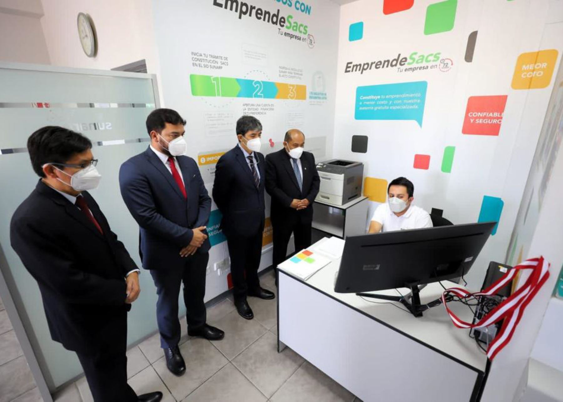 Sunarp habilita espacio en San Juan de Miraflores para facilitar inscripción de emprendimientos.