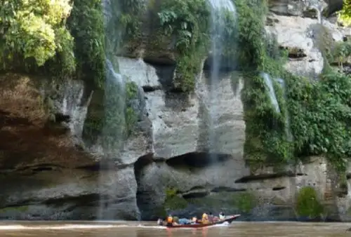 La región San Martín se posiciona como uno de los destinos preferidos del Perú para visitar en este feriado largo por Semana Santa, dado su ingente oferta de paradisiacos atractivos rebosantes en belleza paisajística, biodiversidad, infraestructura y calidad de servicios turísticos.
