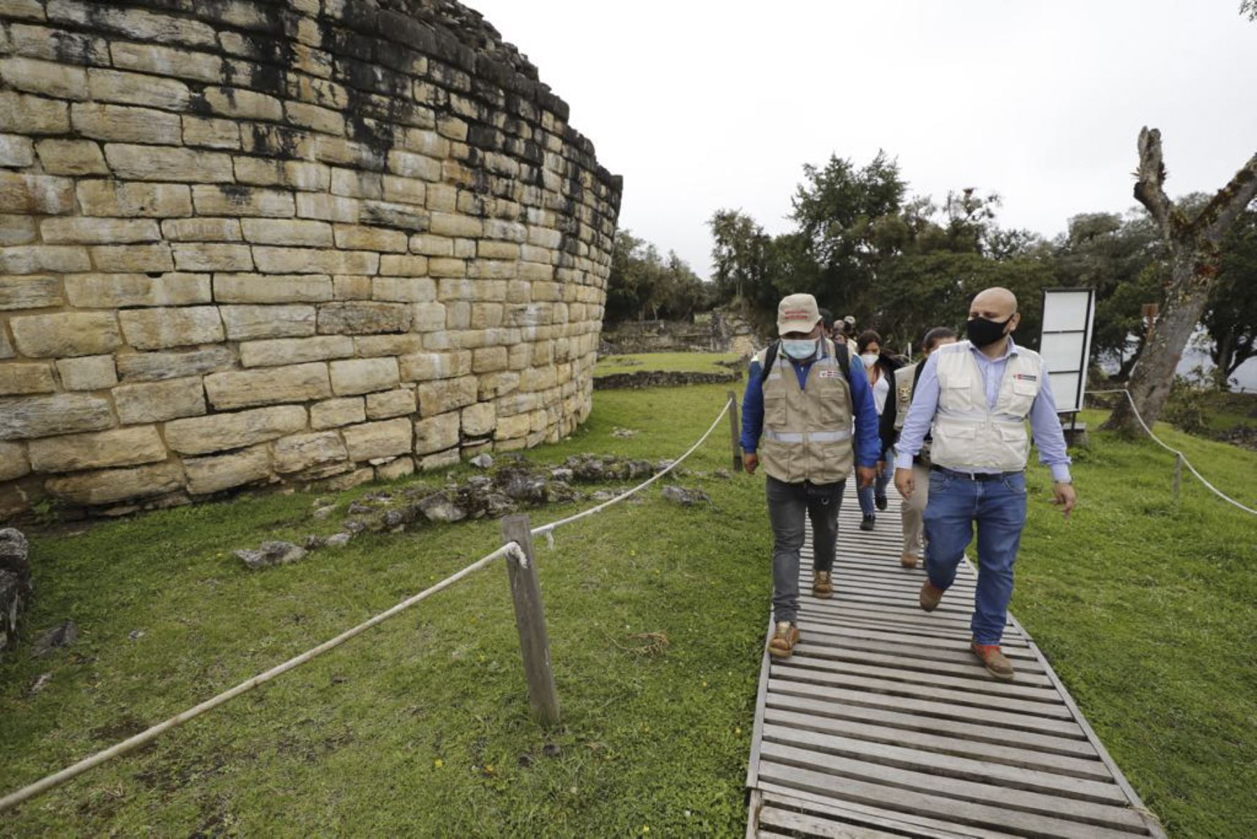 Gobierno remarca compromiso de recuperar el monumento arqueológico Kuélap