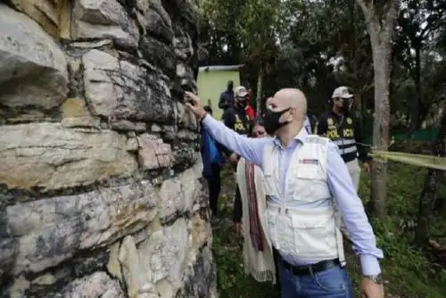 El ministro Alejandro Salas anunció que en 20 días se realizará una nueva supervisión a la zona para observar el avance en los trabajos de recuperación, pues en este momento no se puede intervenir por la cadena de derrumbes.