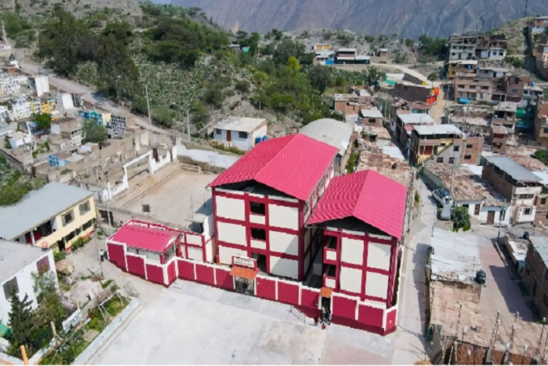 A favor de la población de Lima Provincias se ha transferido el 71% de los recursos previstos en el Plan Integral de Reconstrucción con Cambios (PIRCC) por un valor de S/ 1,416 millones.