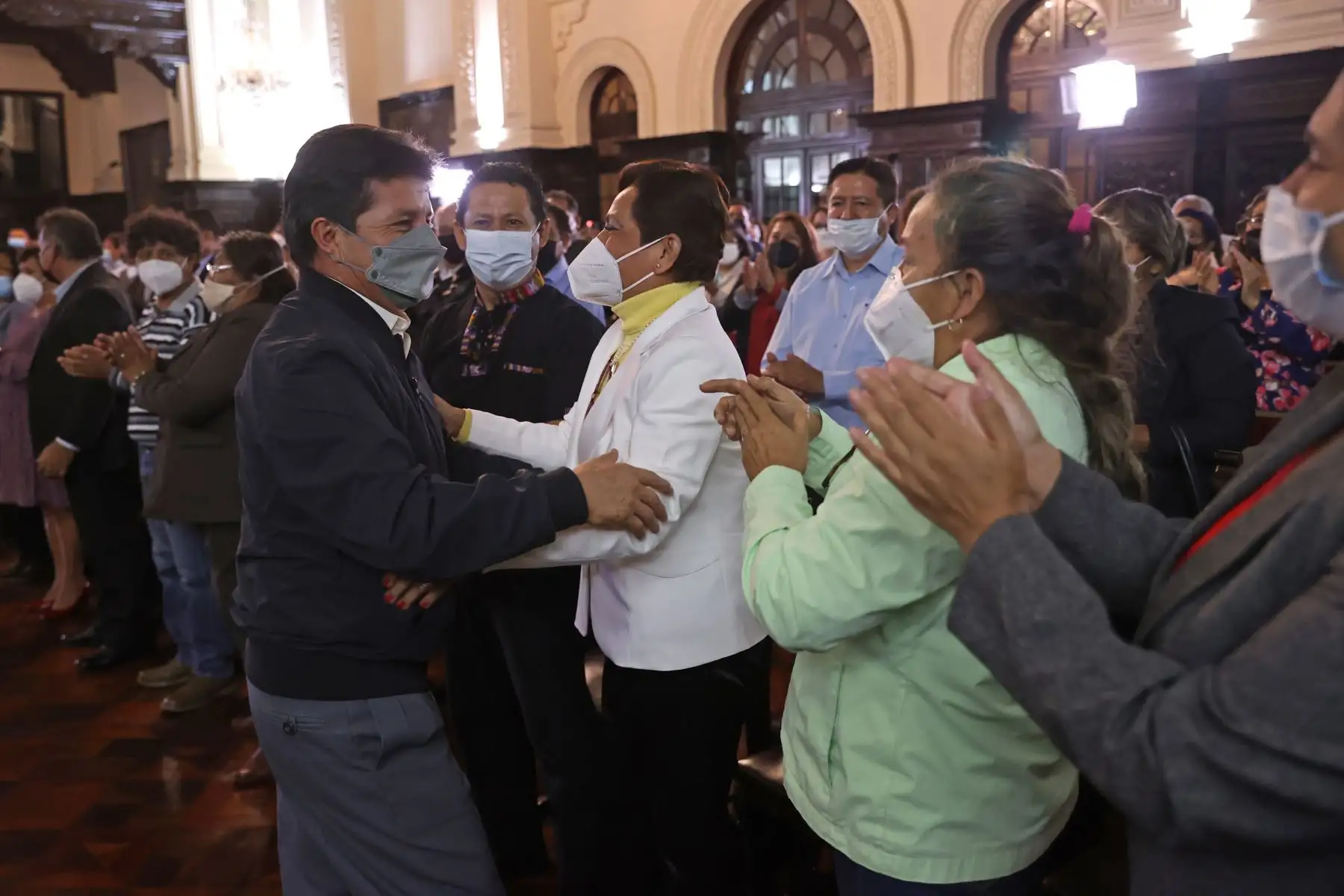 Presidente Pedro Castillo lideró acto de presentación y publicación de la autógrafa de ley para el pago del 100% de compensación por tiempo de servicios (CTS) a los maestros.
Foto: ANDINA/Presidencia Perú