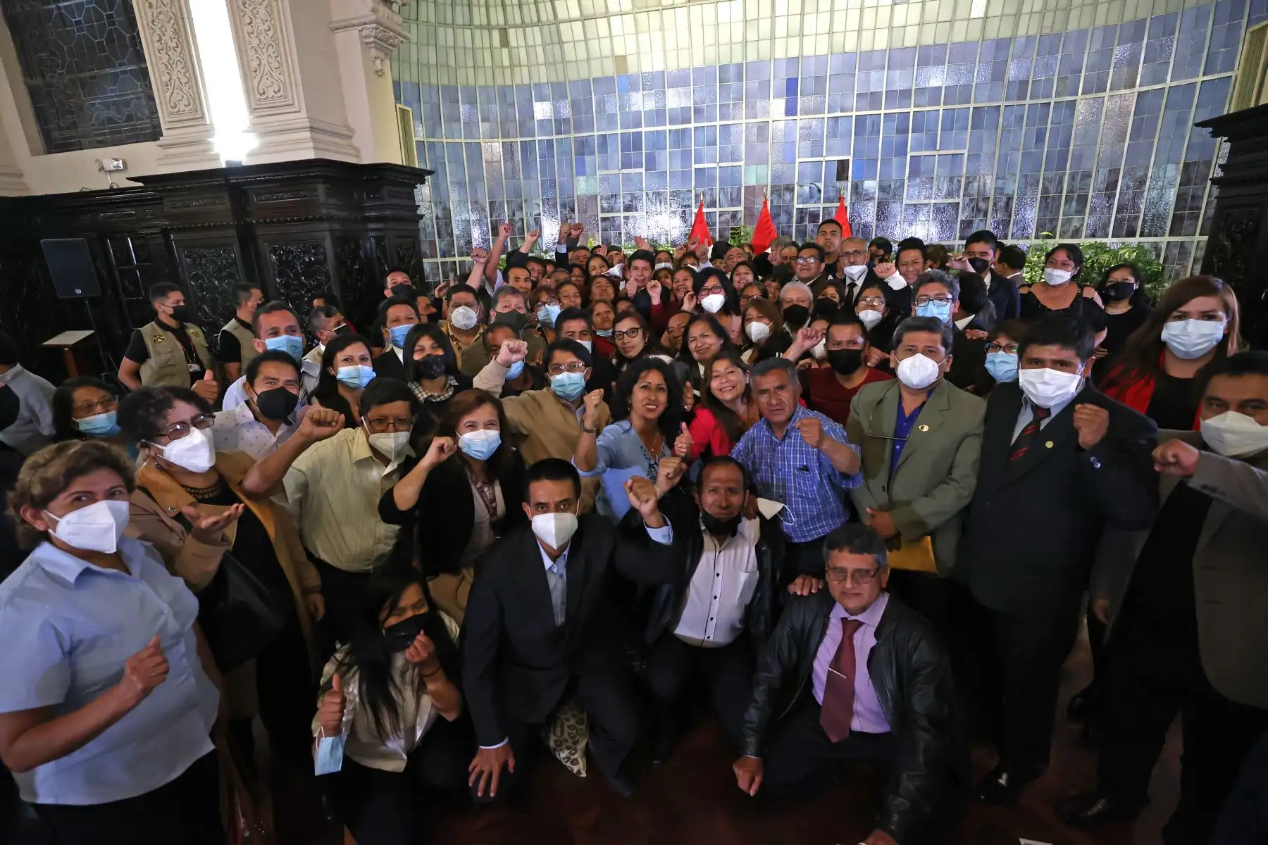 Presidente Pedro Castillo lideró acto de presentación y publicación de la autógrafa de ley para el pago del 100% de compensación por tiempo de servicios (CTS) a los maestros.
Foto: ANDINA/Presidencia Perú