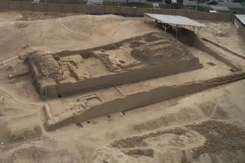 El Ministerio de Cultura invertirá más de 2 millones 155,000 soles en los próximos ocho meses en trabajos orientados a la puesta en valor de la huaca Takaynamo, monumento que forma parte del complejo arqueológico Chan Chan, ubicado en la región La Libertad.