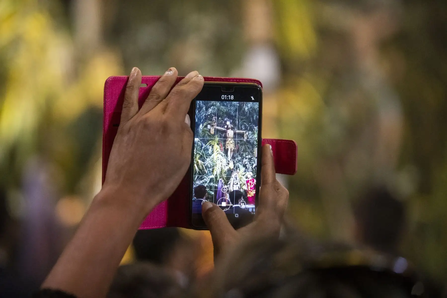 Como es costumbre en la provincia de Huanta en Ayacucho, cada viernes santo se celebra el Sermón de las tres horas conmemorando las siete palabras que dijo Cristo antes de morir en la cruz. Foto: ANDINA/Carla Patiño
