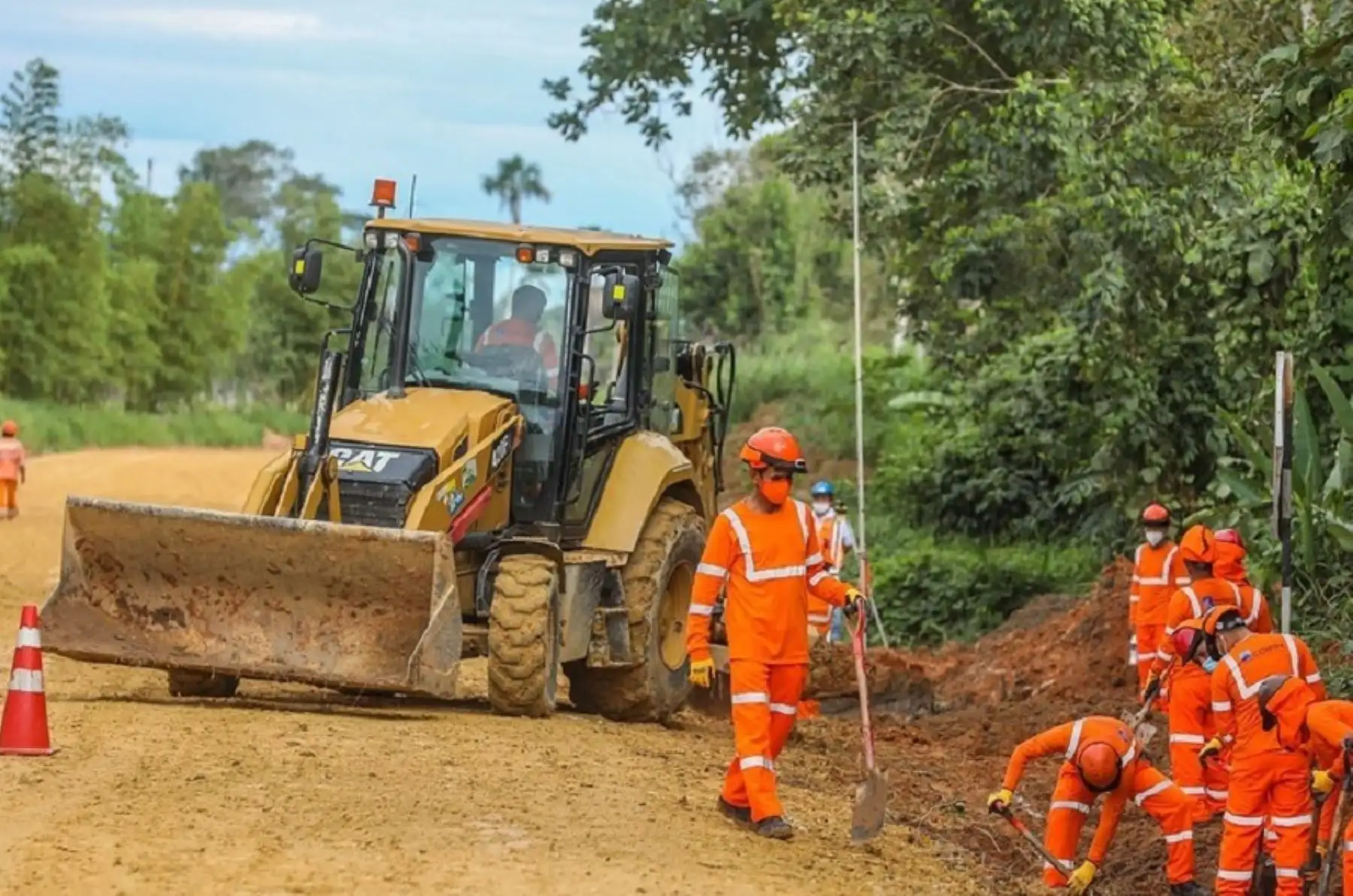 Regiones de pobreza extrema serán beneficiadas con 111 proyectos de infraestructura vial. Foto: MTC.