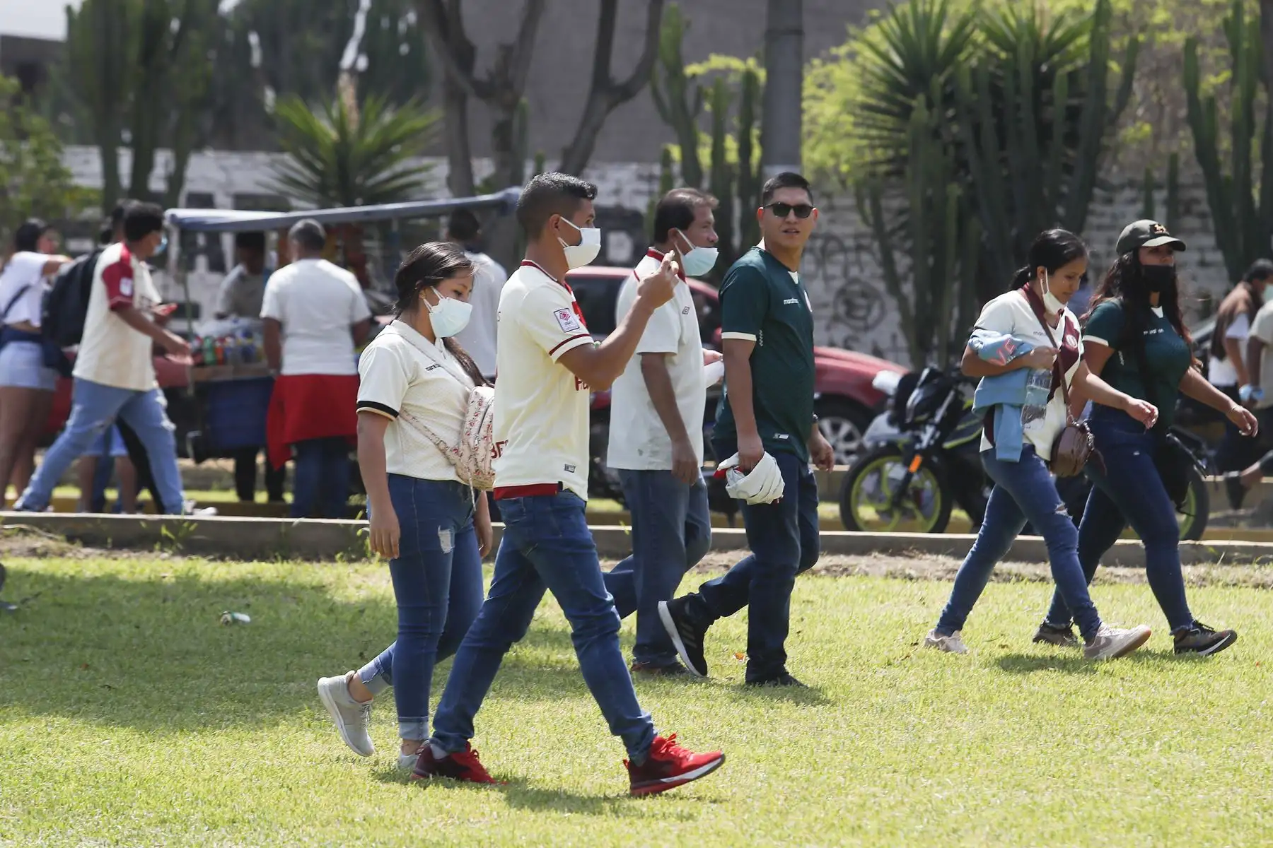 Previas al clásico entre Alianza Lima y Universitario en el Estadio Monumental. Foto: ANDINA/Renato Pajuelo