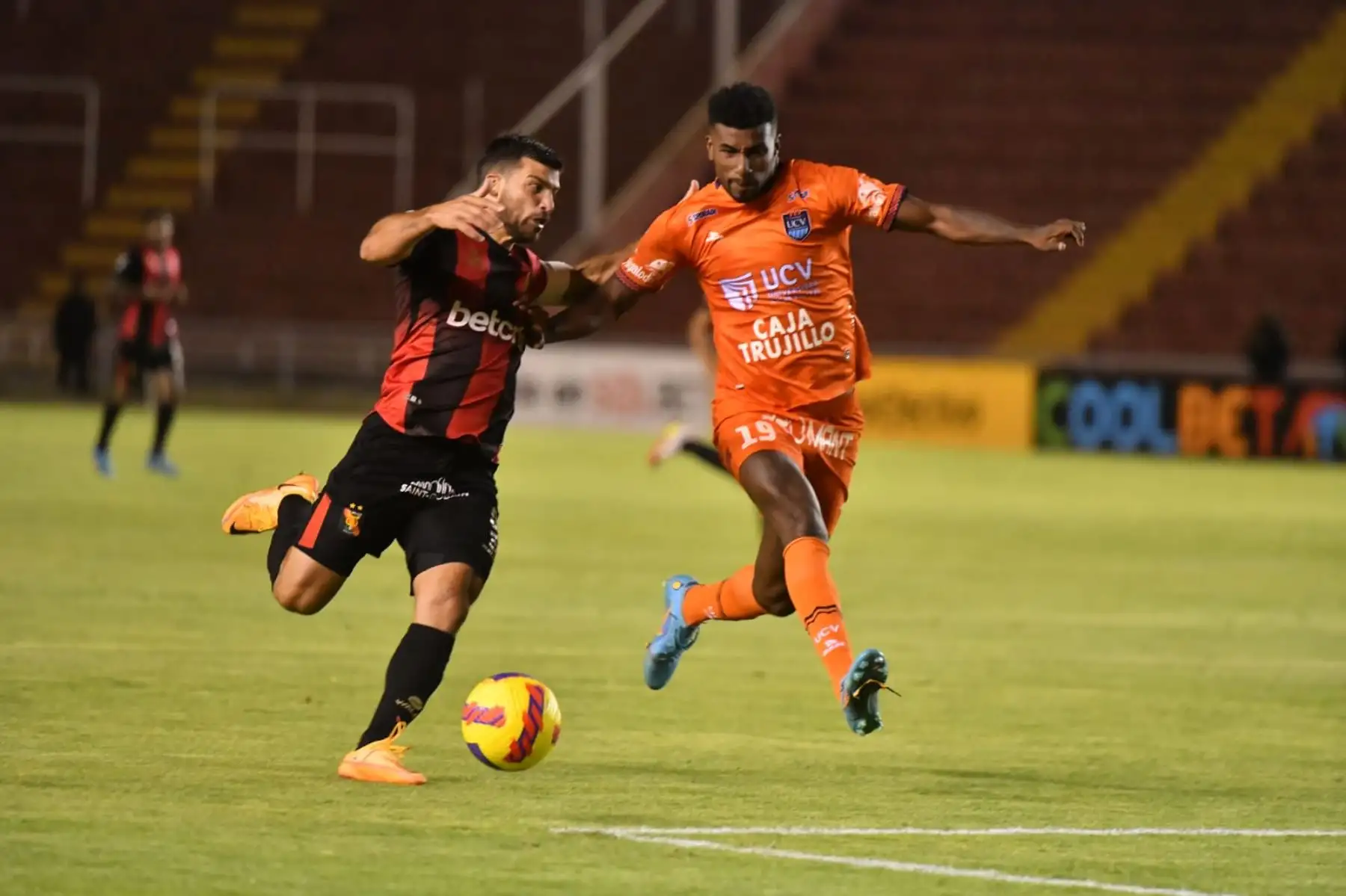 Melgar venció 1 a 0 a César Vallejo durante partido por la décima fecha de la Liga 1, en el Monumental de la UNSA. Foto: Cortesía Diego Ramos